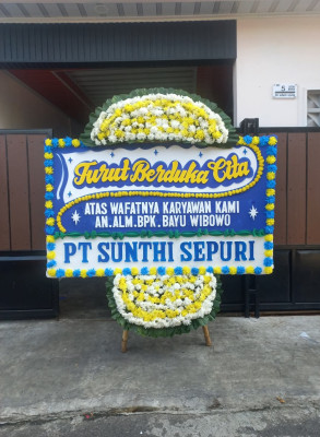 Papan Bunga Duka di Taliabu Timur Selatan