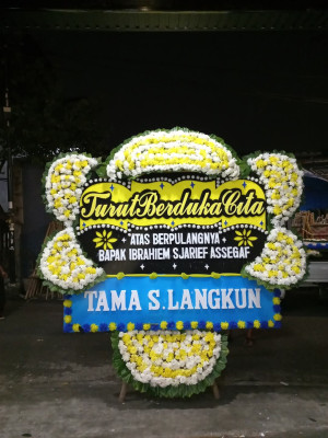 Papan Bunga Duka di Taliabu Timur Selatan